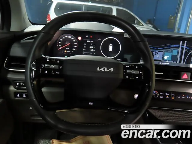 Kia Carnival 2025 thumb 4