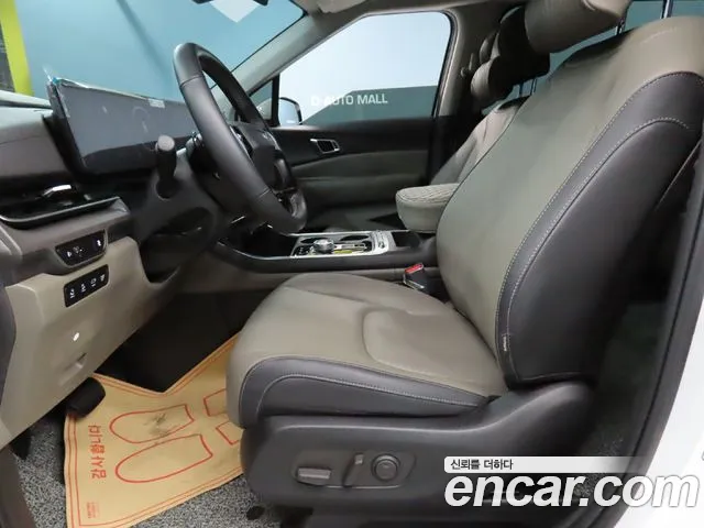 Kia Carnival 2025 thumb 3