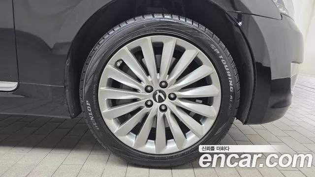 Hyundai Equus 2014 thumb 5