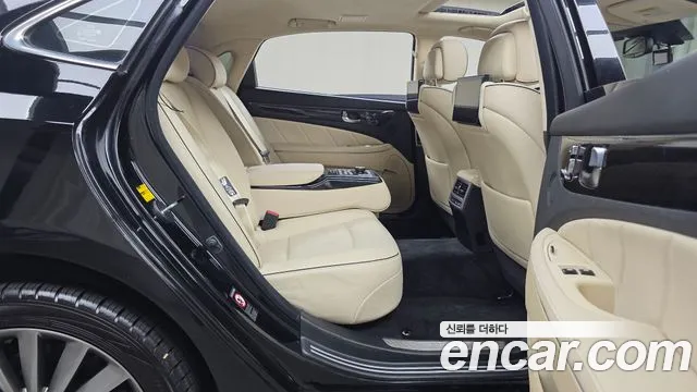 Hyundai Equus 2014 thumb 2