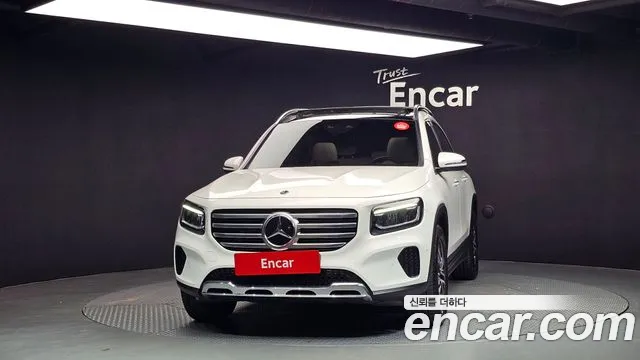 Mercedes-Benz GLB 2024 thumb 9