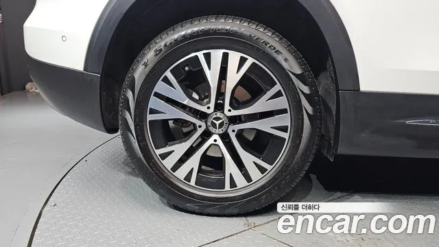 Mercedes-Benz GLB 2024 thumb 7