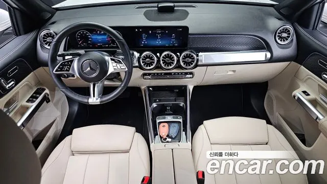 Mercedes-Benz GLB 2024 thumb 2