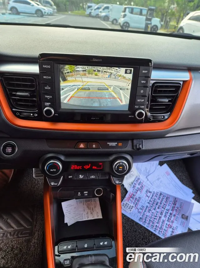 Kia Stonic 2020 thumb 2