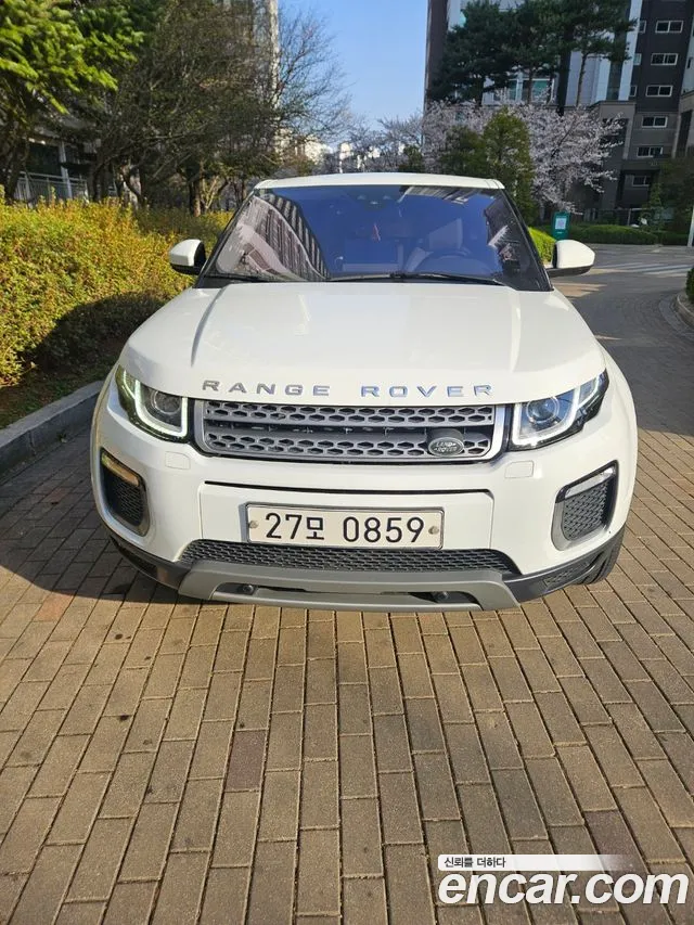 Land Rover Range Rover Evoque 2016 thumb 3