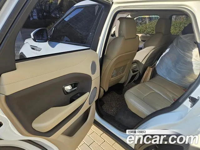 Land Rover Range Rover Evoque 2016 thumb 9