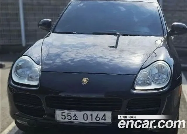Porsche Cayenne 2005 thumb 10