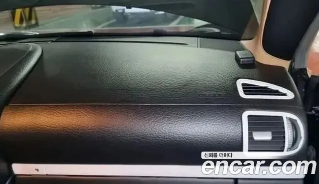 Porsche Cayenne 2005 thumb 12