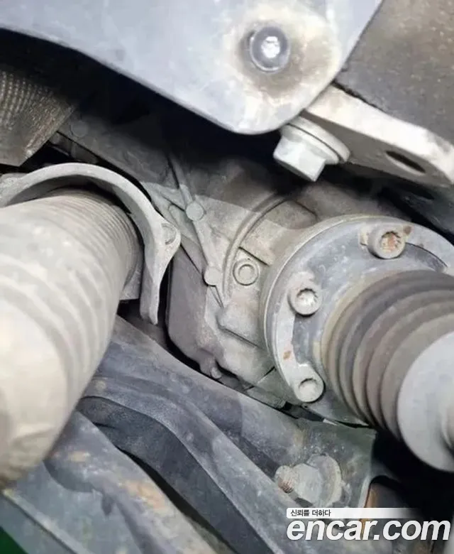 Porsche Cayenne 2005 thumb 4