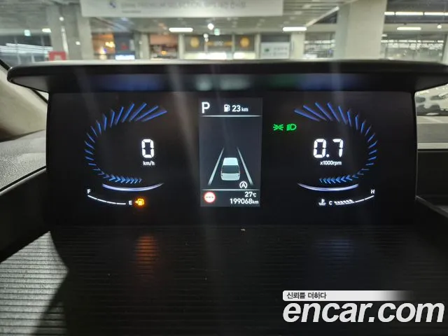 Hyundai Staria 2021 thumb 9