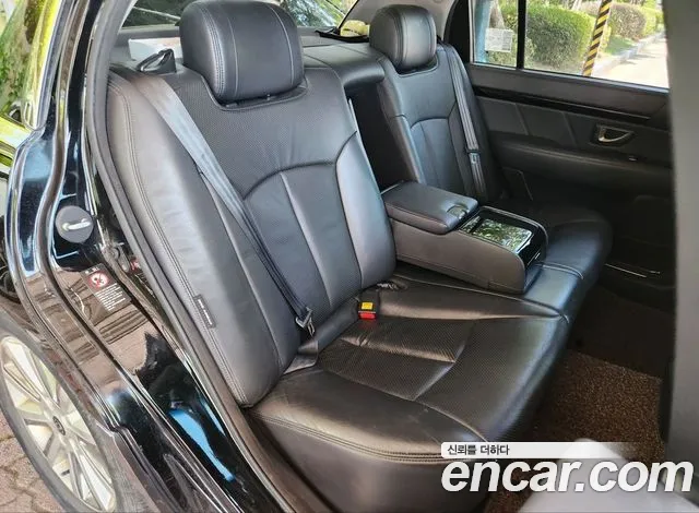 Kia Opirus 2009 thumb 6