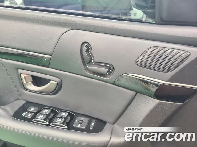 Kia Opirus 2009 thumb 11