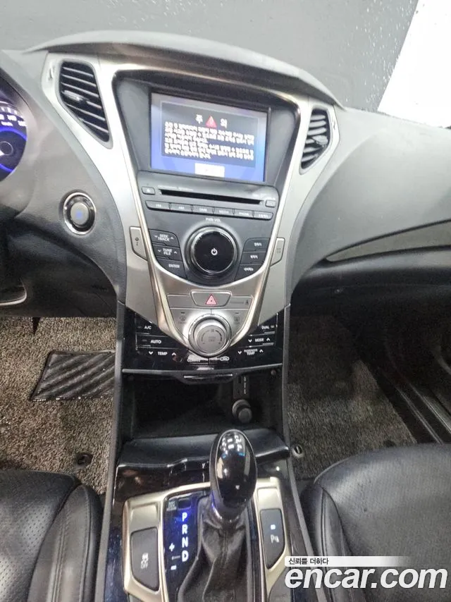 Hyundai Grandeur 2012 thumb 2