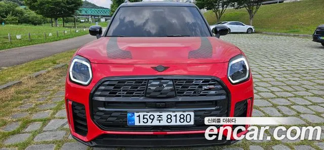 Mini Cooper 2025 thumb 9