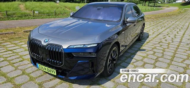 BMW 7 серии 2025 thumb 9