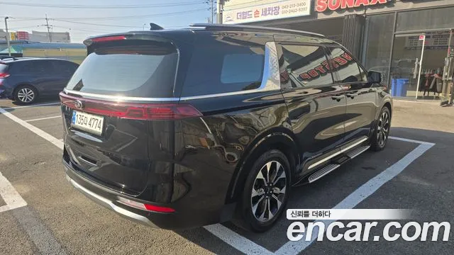 Kia Carnival 2020 thumb 6