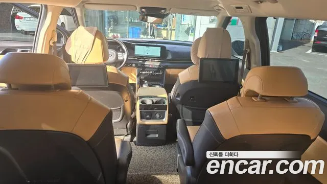 Kia Carnival 2020 thumb 10