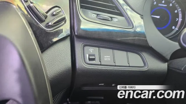 Hyundai Grandeur 2012 thumb 9