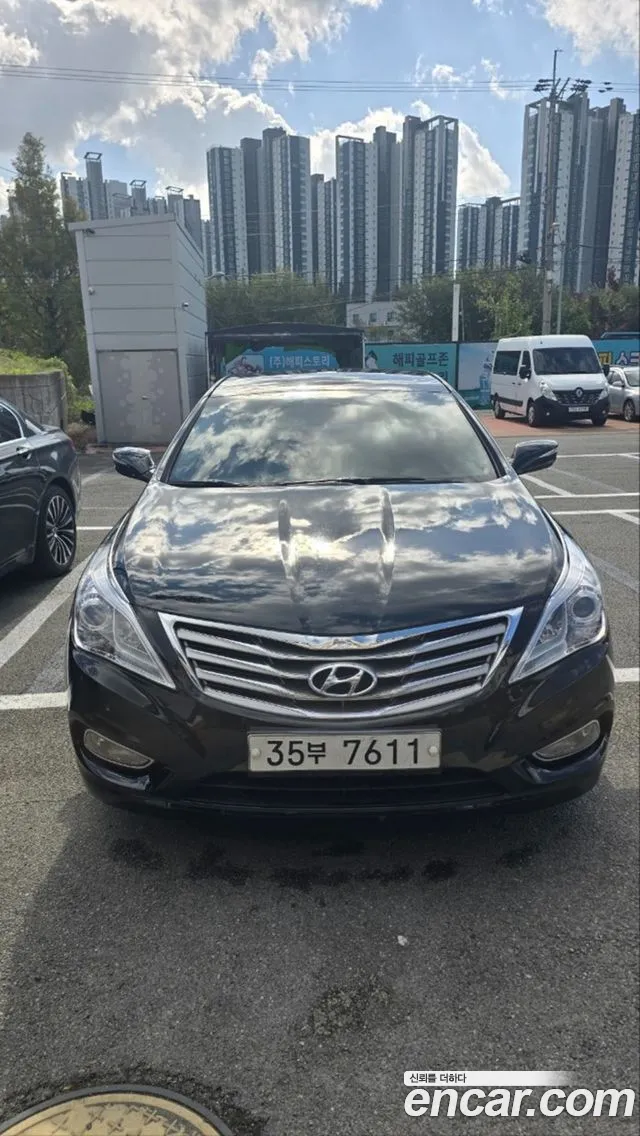 Hyundai Grandeur 2012 thumb 11