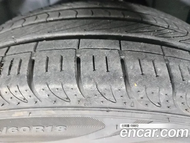KGM Korando 2013 thumb 5