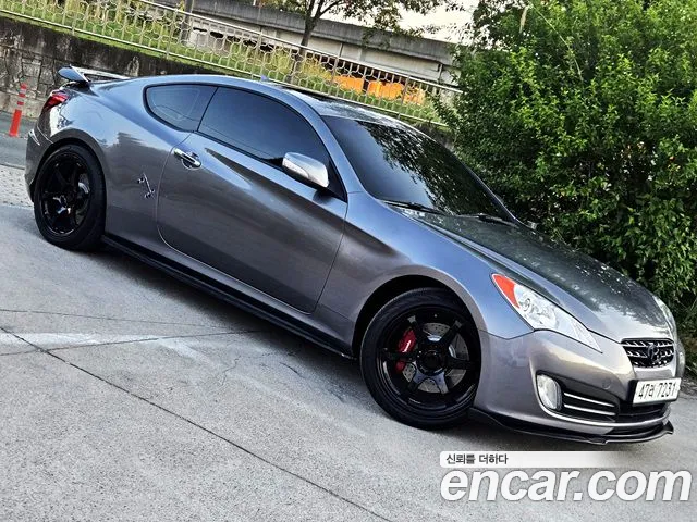 Hyundai Genesis 2009 thumb 10