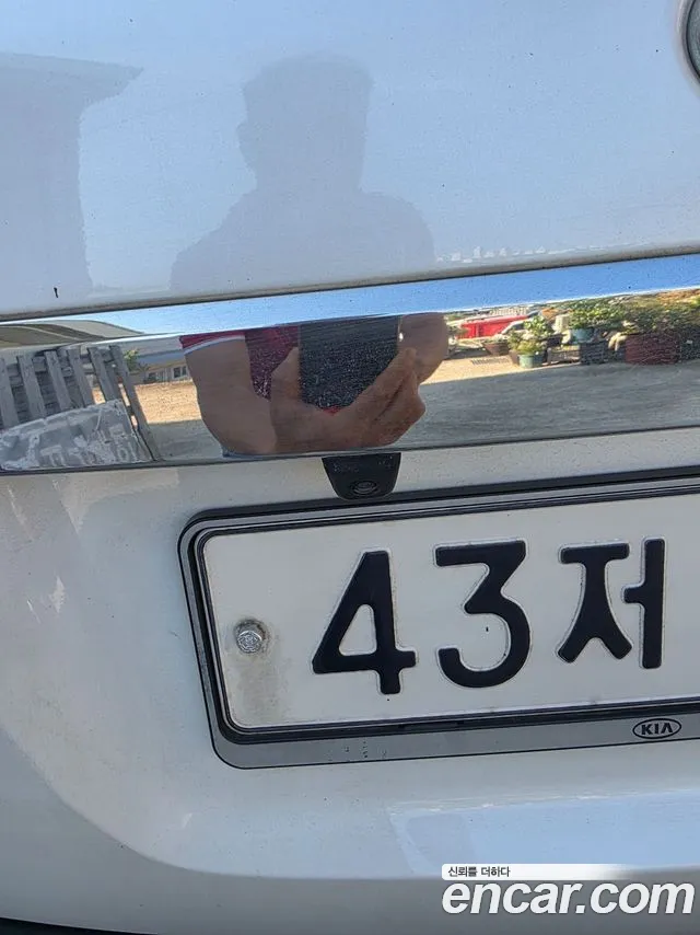 Kia Sorento 2010 thumb 5