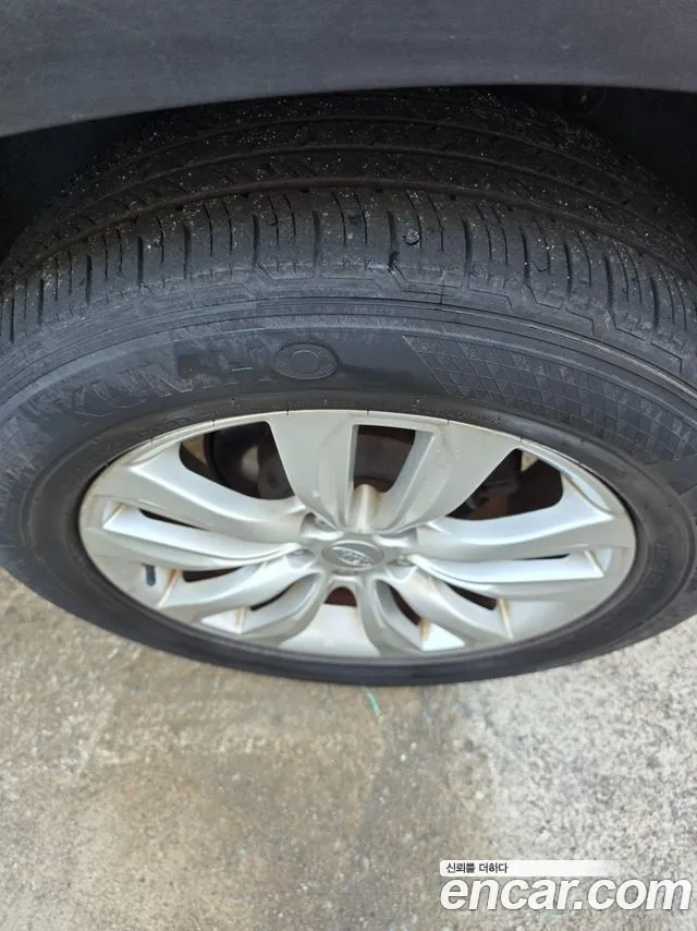 Kia Sorento 2010 thumb 8