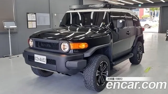 Toyota FJ Cruiser 2010 thumb 8