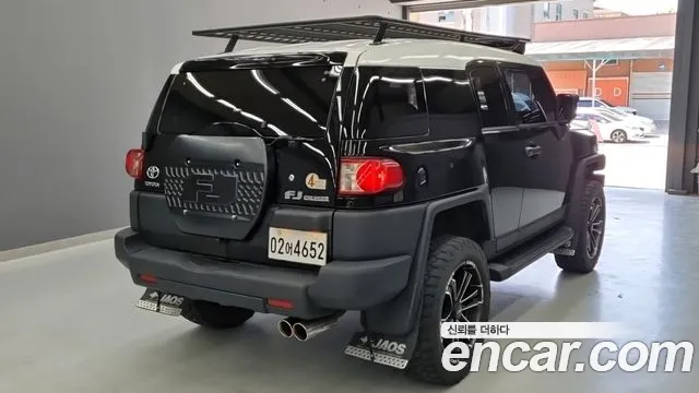 Toyota FJ Cruiser 2010 thumb 2
