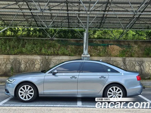 Audi A6 2015 thumb 4