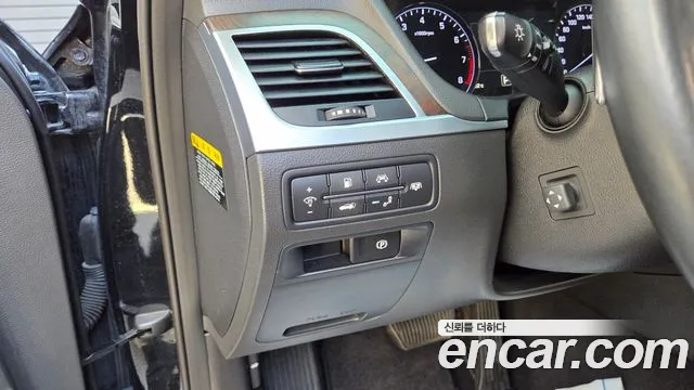 Hyundai Genesis 2015 thumb 8