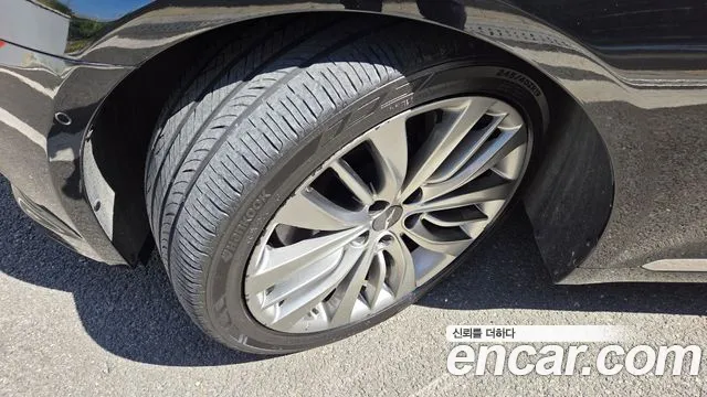 Hyundai Genesis 2015 thumb 11