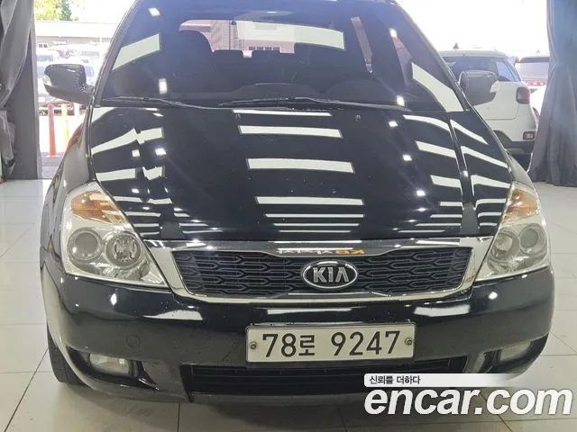 Kia Canival 2013 thumb 9