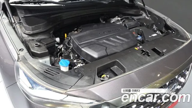 Hyundai Santa Fe 2018 thumb 3