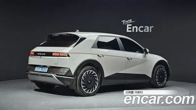 Hyundai Ioniq5 2022 thumb 7