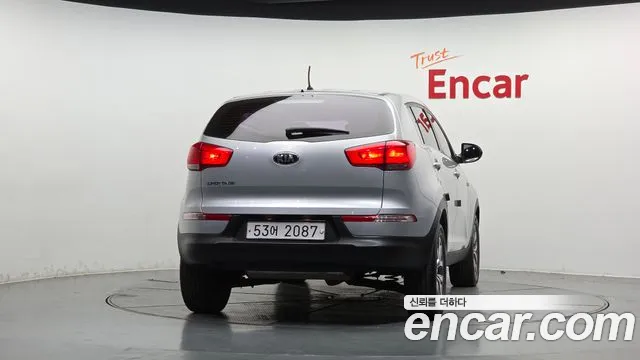 Kia Sportage 2015 thumb 9