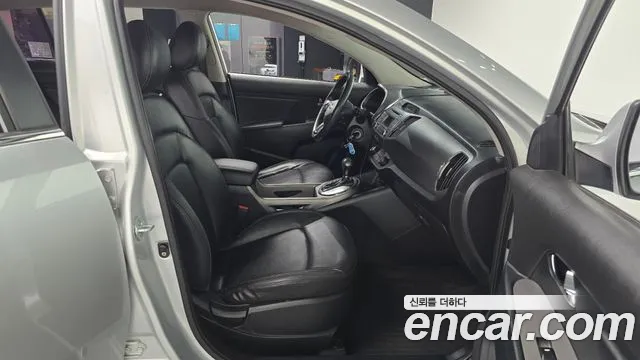 Kia Sportage 2015 thumb 6