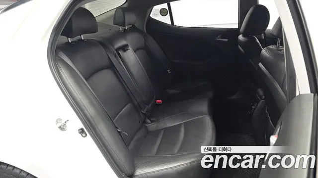 Kia K5 2013 thumb 9