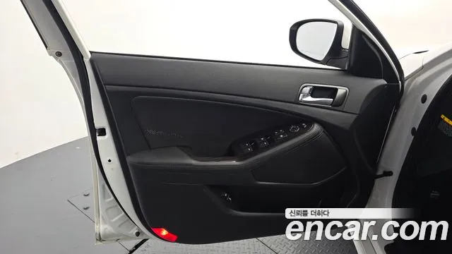 Kia K5 2013 thumb 6