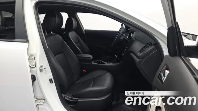 Kia K5 2013 thumb 10