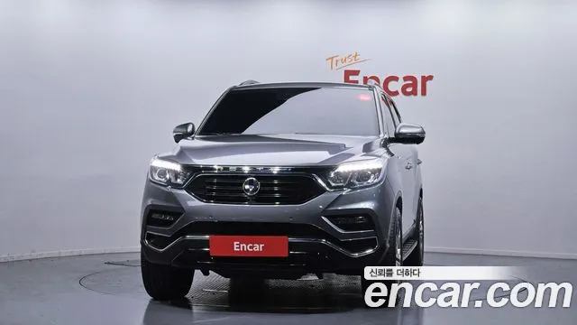 KGM Rexton 2018 thumb 2