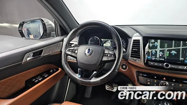 KGM Rexton 2018 thumb 6