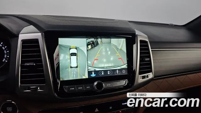 KGM Rexton 2018 thumb 4