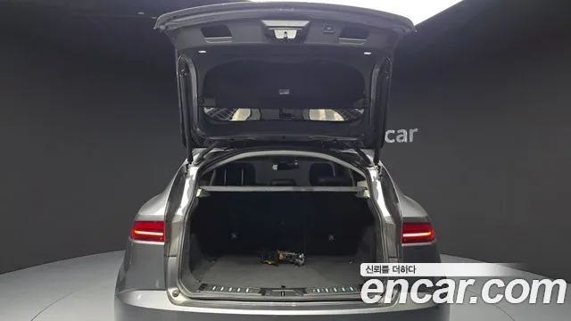 Jaguar E-Pace 2019 thumb 7