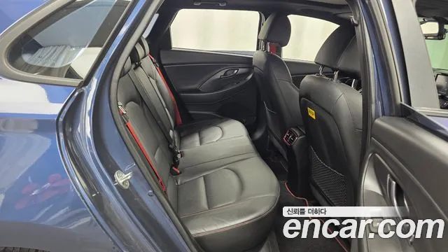 Hyundai i30 2019 thumb 9