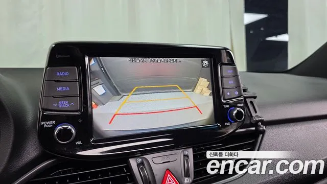 Hyundai i30 2019 thumb 11