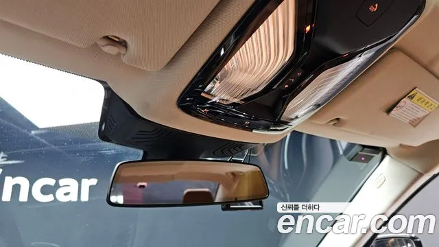 BMW 5 серии 2018 thumb 5