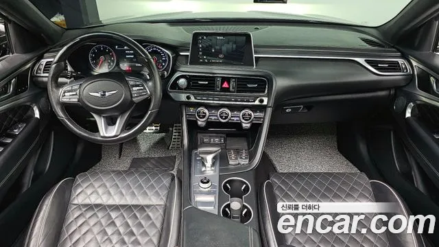 Genesis G70 2017 thumb 2