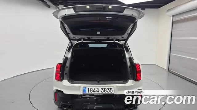 Mini Cooper 2025 thumb 5