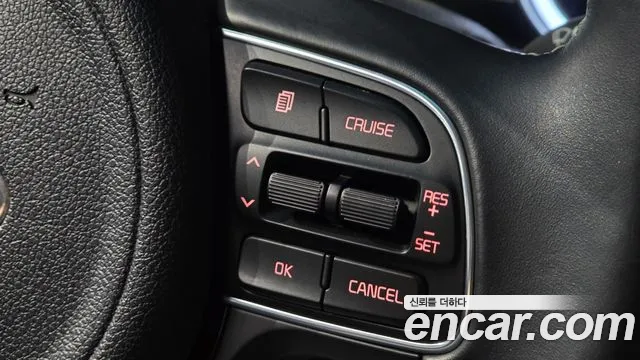Kia Niro 2016 thumb 5